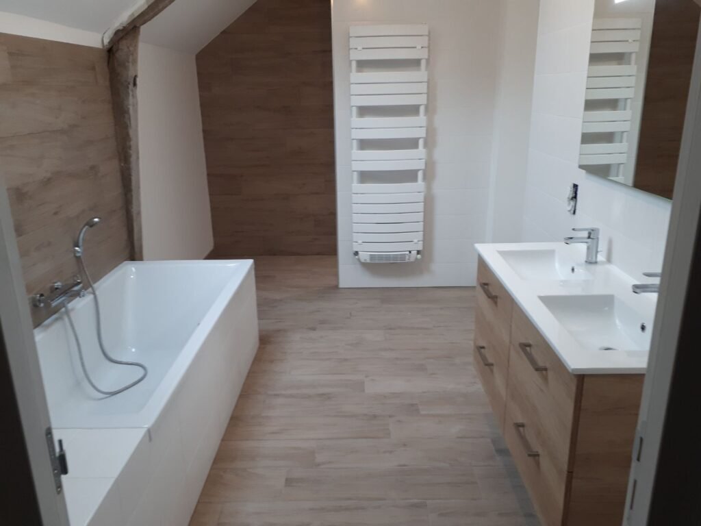 salle de bain + double vasque + SS salle de bain + double vasque + SS