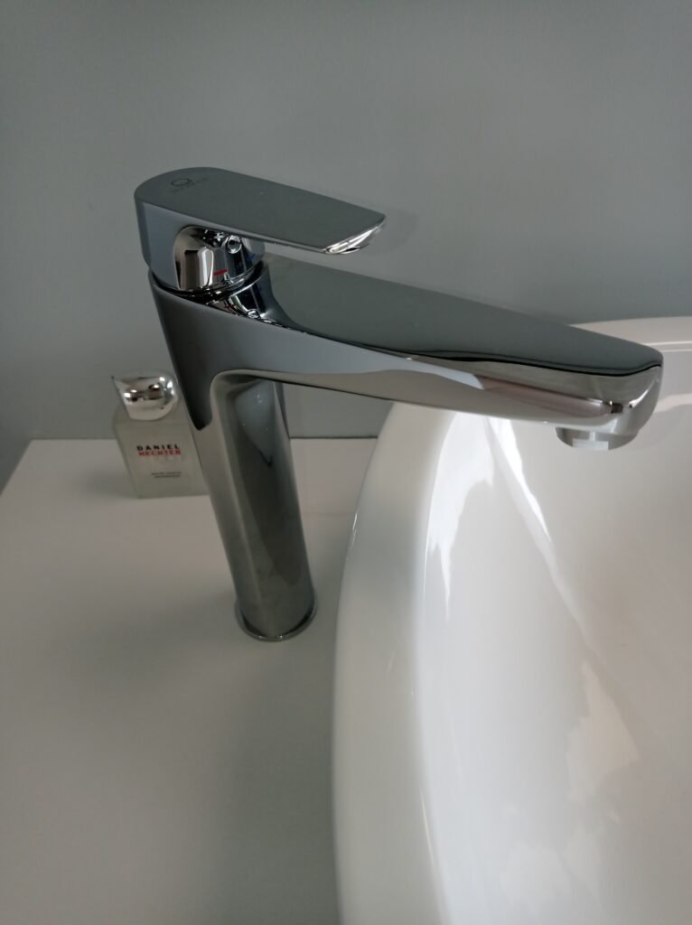 robinet (2) robinet (2)